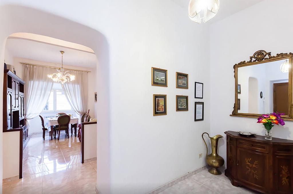 Caterina One O One - Embassy Apartment Rom Exterior foto