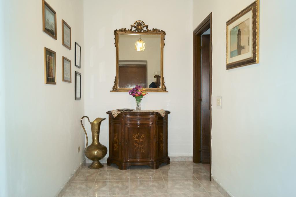 Caterina One O One - Embassy Apartment Rom Exterior foto
